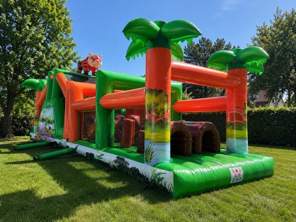 Dschungel Parcour 14 x 3,8 Meter